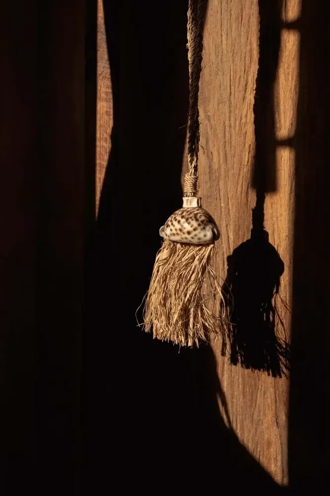 Decorative objects - The Raffia Lupina Tassel - Natural - BAZAR BIZAR LIVING