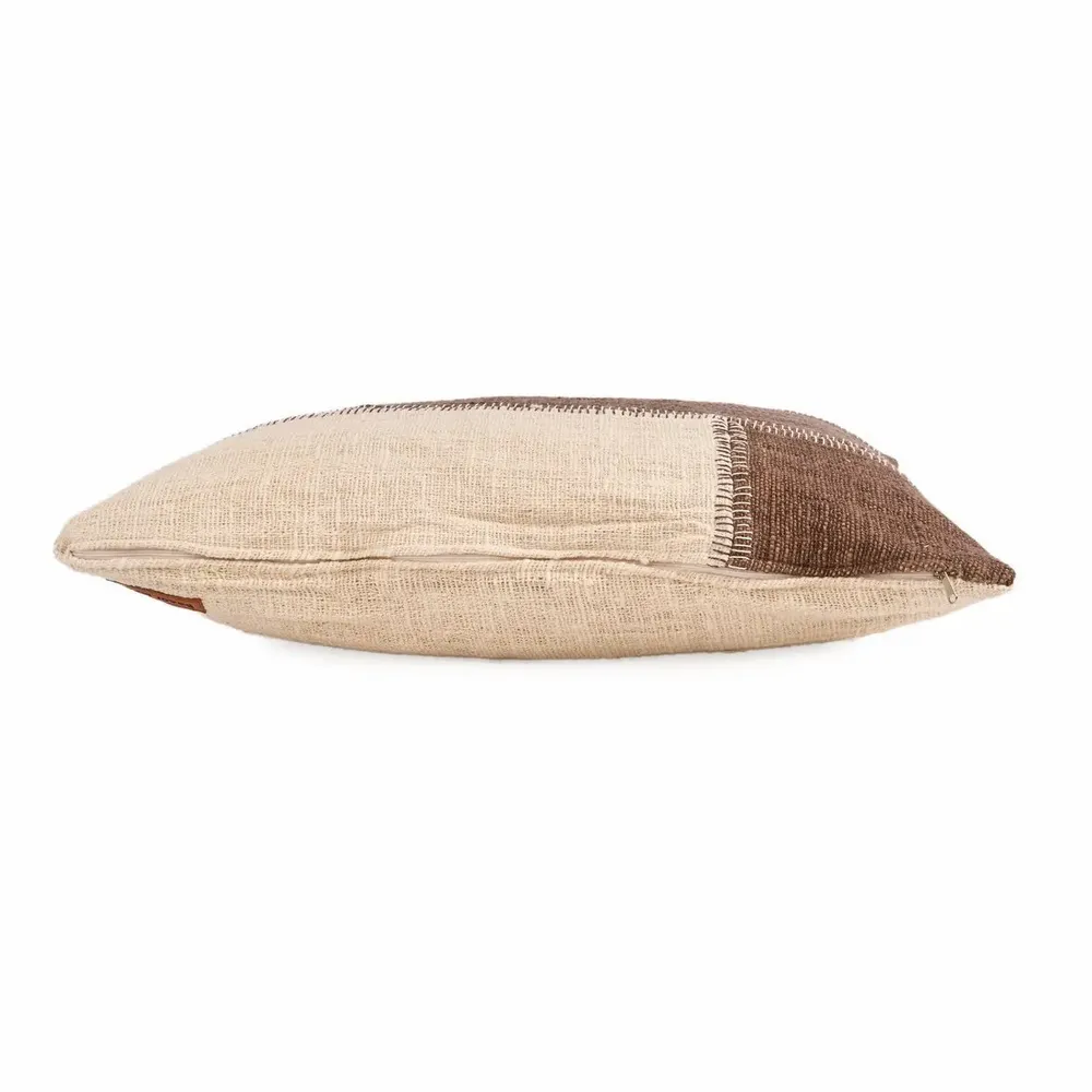 Coussins - La Housse de Coussin Cocoa Patchwork - Marron Naturel - BAZAR BIZAR LIVING