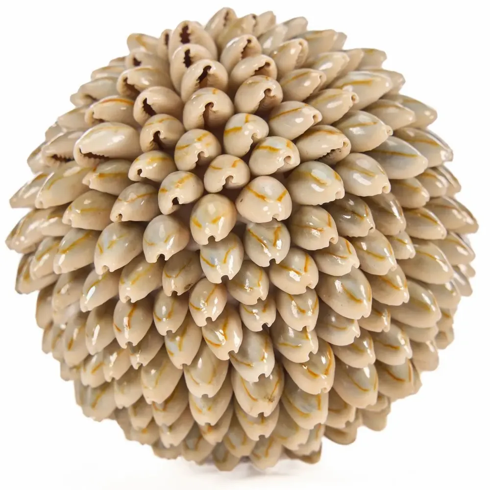Decorative objects - The Oluolu Shell Ball - M - BAZAR BIZAR LIVING