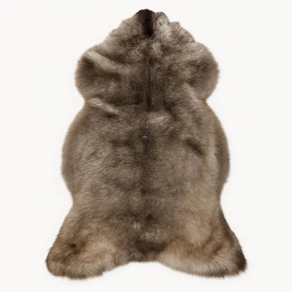 Decorative objects - Premium Medium Wool Sheepskins — Wholesale B2B Supply - PROVELLUS SHEEPSKIN PRODUCER