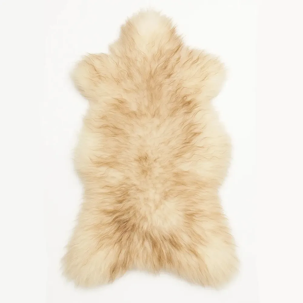 Decorative objects - Premium Medium Wool Sheepskins — Wholesale B2B Supply - PROVELLUS SHEEPSKIN PRODUCER