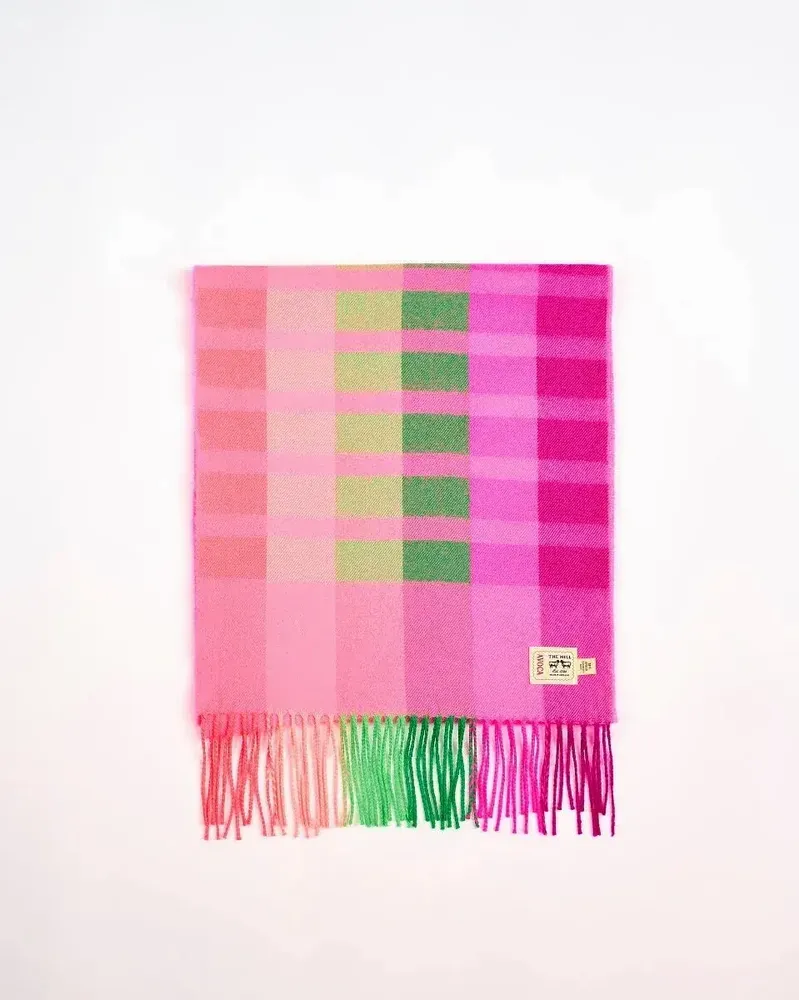 Foulards et écharpes - Oh My My Neon Stripe Wide Merino Scarf - AVOCA