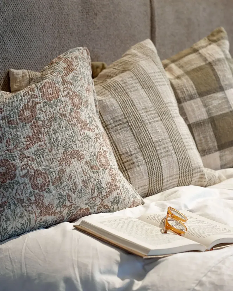 Cushions - The AGNES collection - AFFARI OF SWEDEN