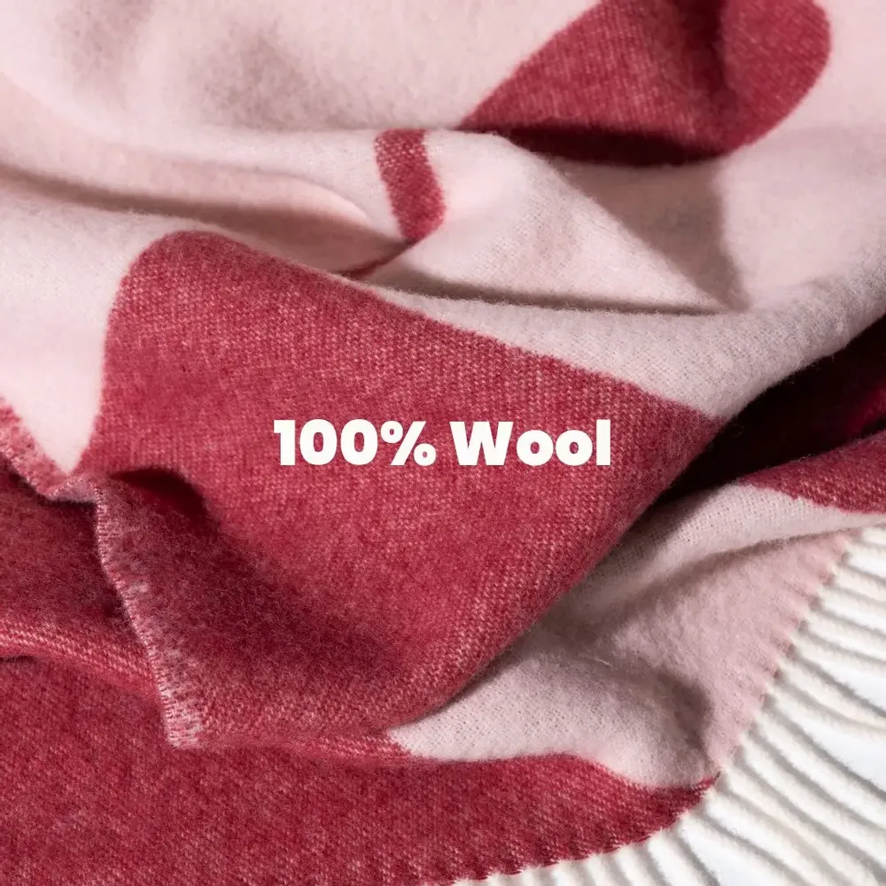 Plaids - Plaid en laine bordeaux et pêche - KLEKKS x Ju Schnee NO 29 - KLEKKS