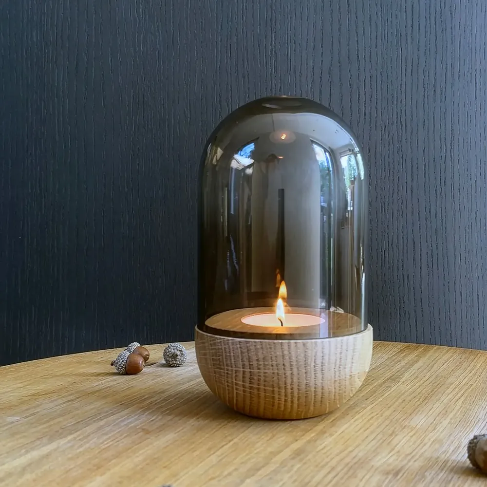 Decorative objects - GLOW. Lantern in oak and hand-blown glass - FINBEAUX