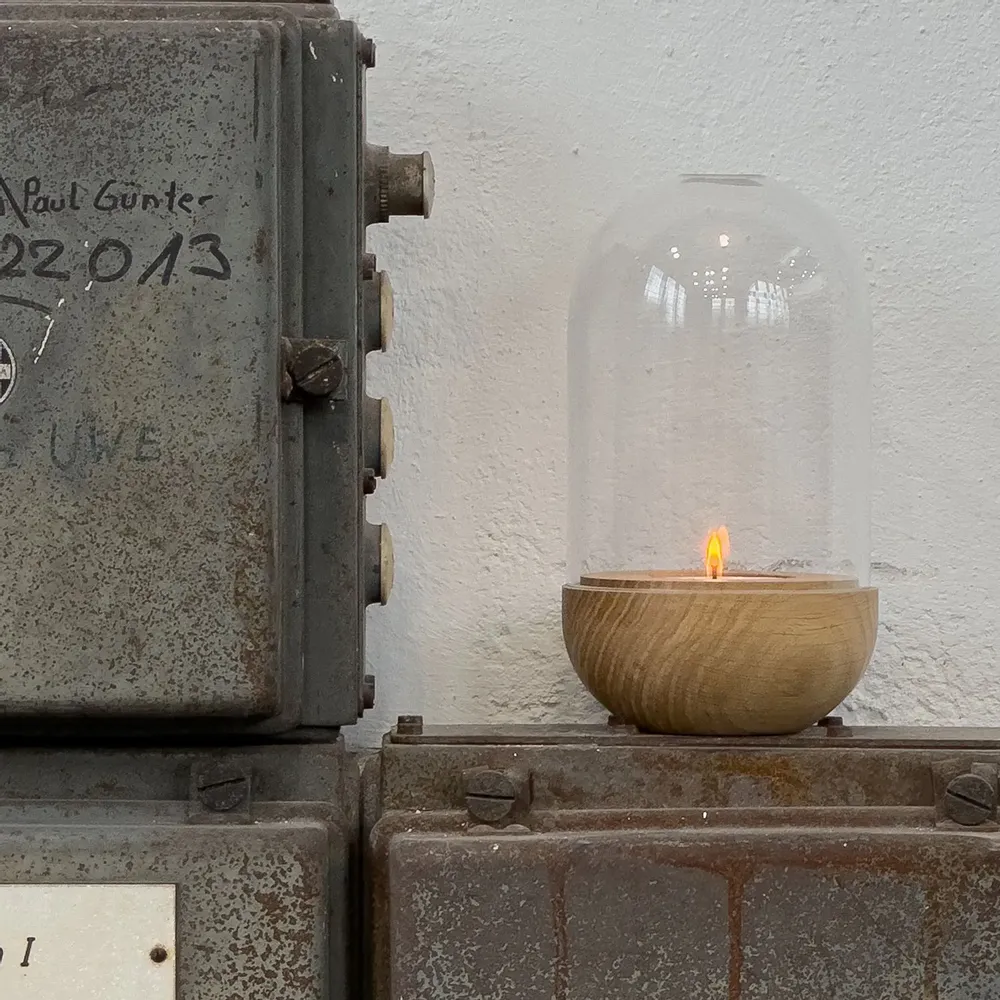 Decorative objects - GLOW. Lantern in oak and hand-blown glass - FINBEAUX