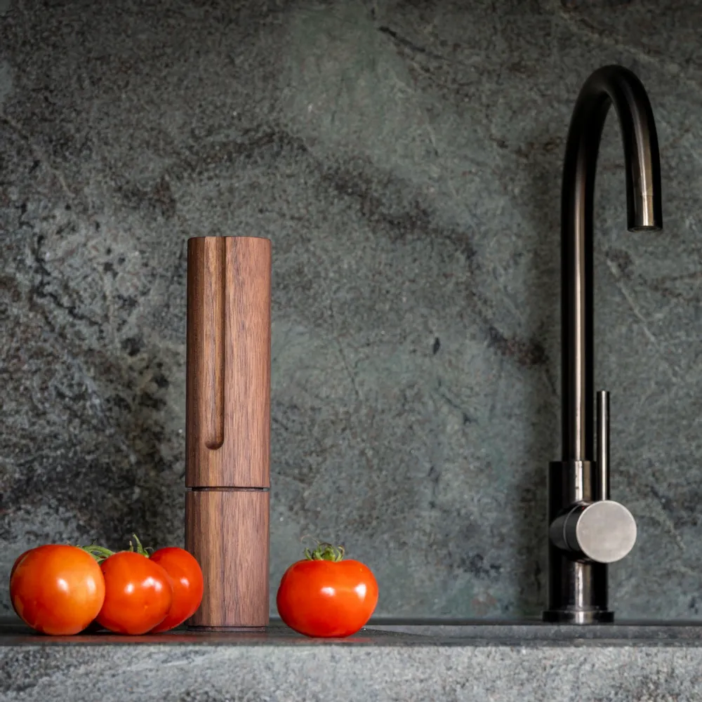 Spice grinders - TURN. High-precision pepper grinder - FINBEAUX