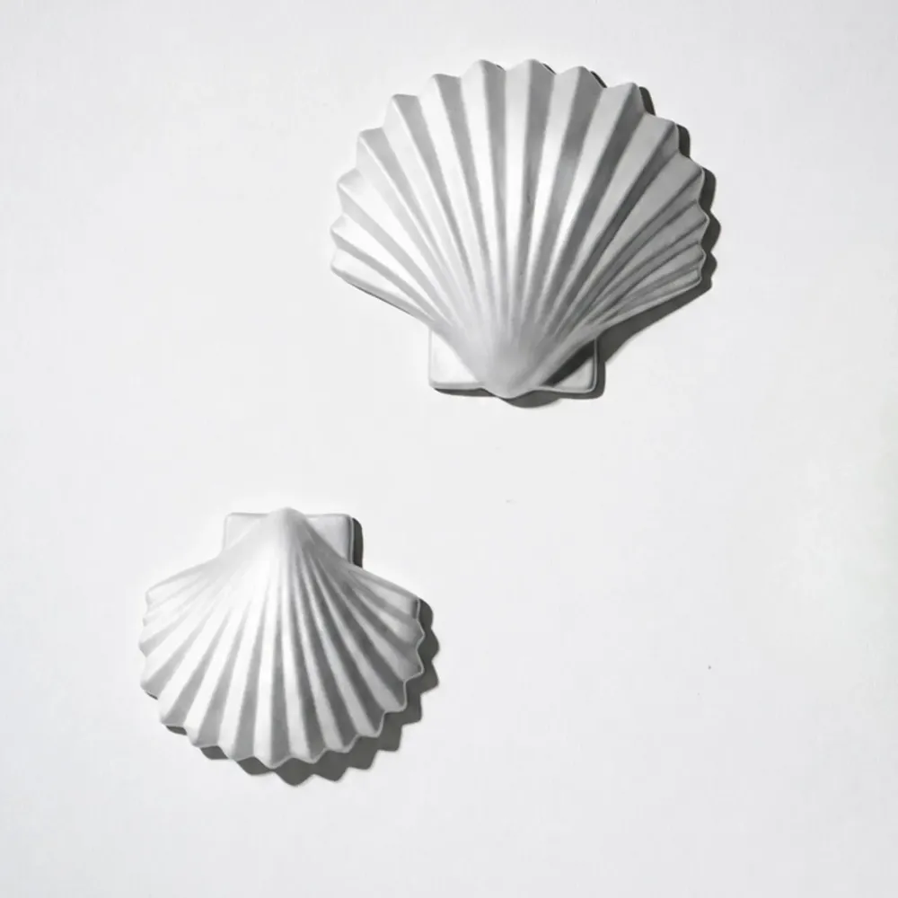 Outdoor decorative accessories - CALYPSO (Shell) - MONOCHROMIC CERAMIC