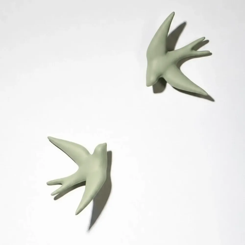 Outdoor decorative accessories - VOLAGE (Swallow) - MONOCHROMIC CERAMIC