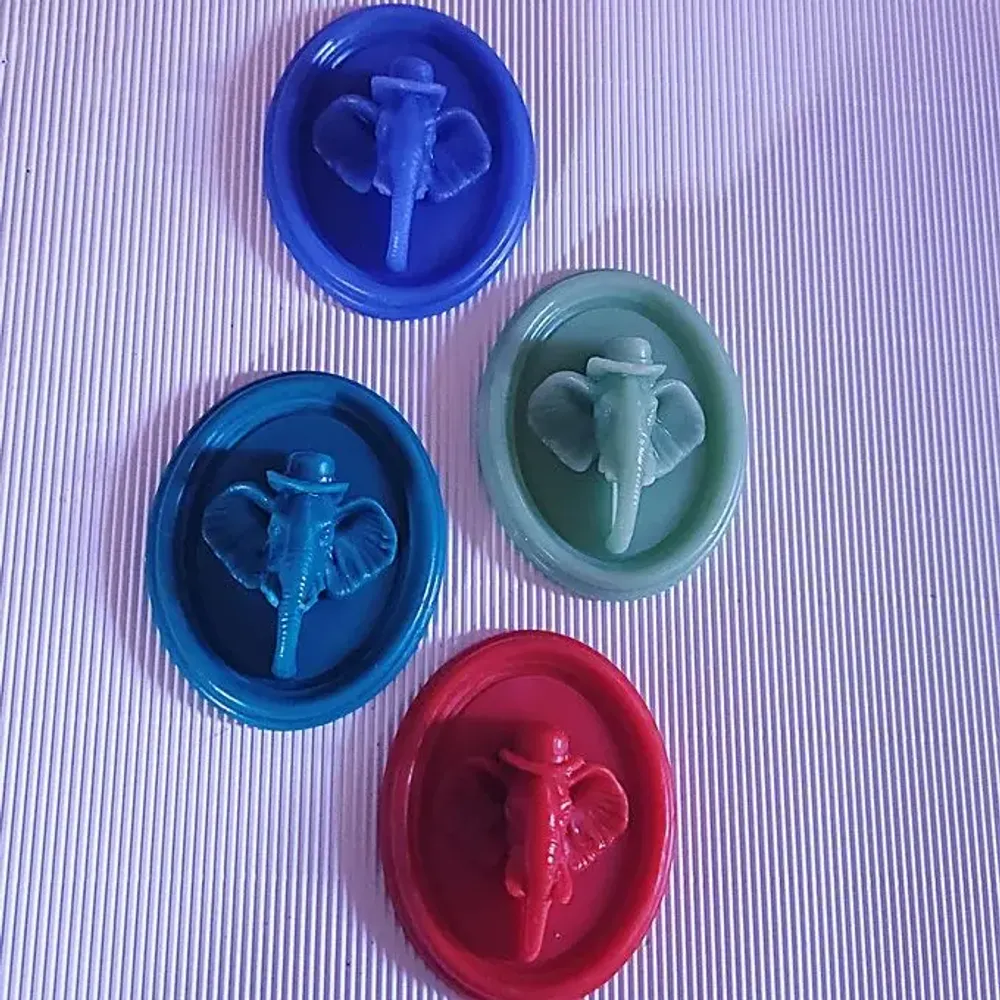 Gifts - Gallery Elephant - scented wax medallion - PONPON CURIOSITAS