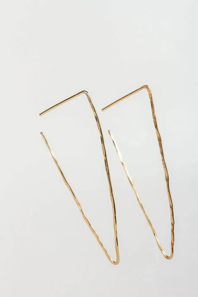 Jewelry - Light Triangle Earrings - CÂPÂ JEWELRY