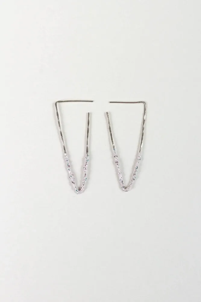 Jewelry - Light Triangle Earrings - CÂPÂ JEWELRY
