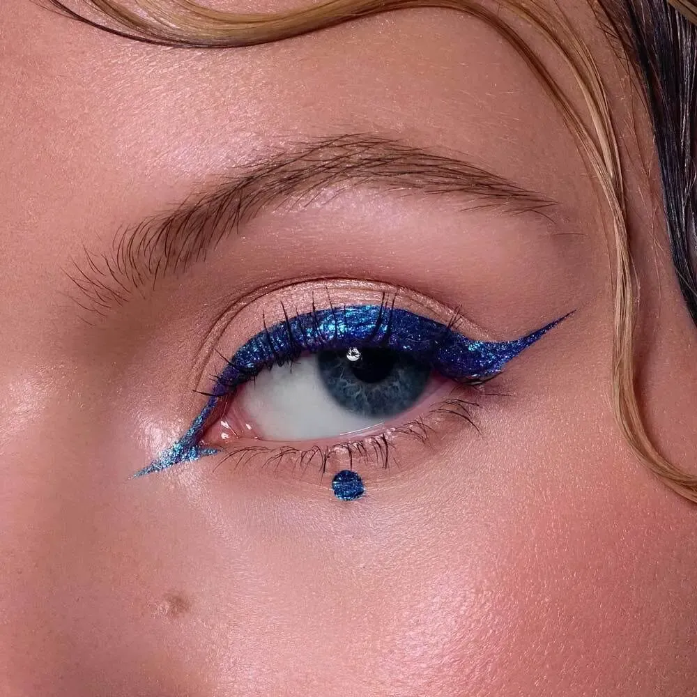 Cosmétiques - Eyeliner Pailleté Bleu Électrique - SISI LA PAILLETTE