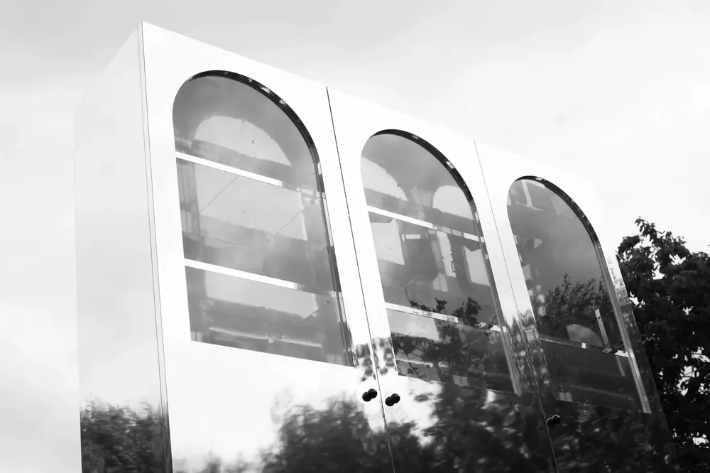 Etagères - L'armoire à miroirs - WANNES ROYAARDS