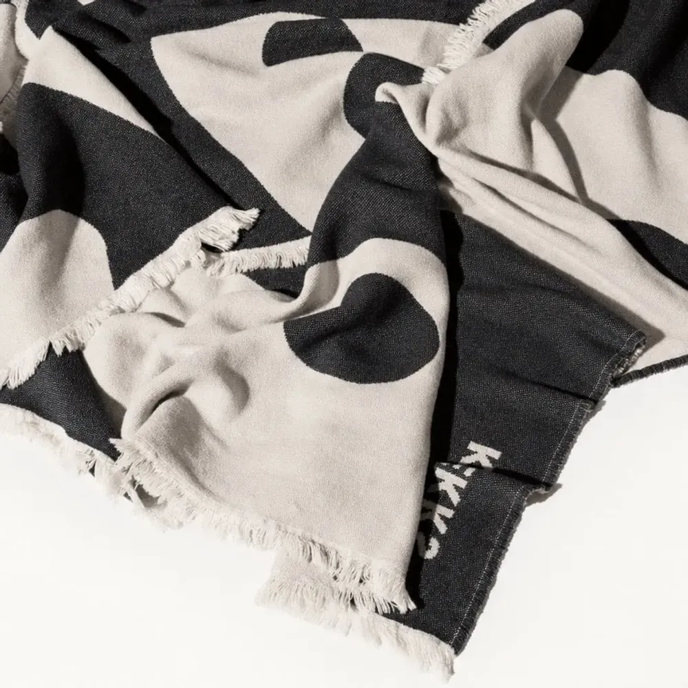 Plaids - Plaid en coton noir et blanc - KLEKKS NO. 8 - KLEKKS