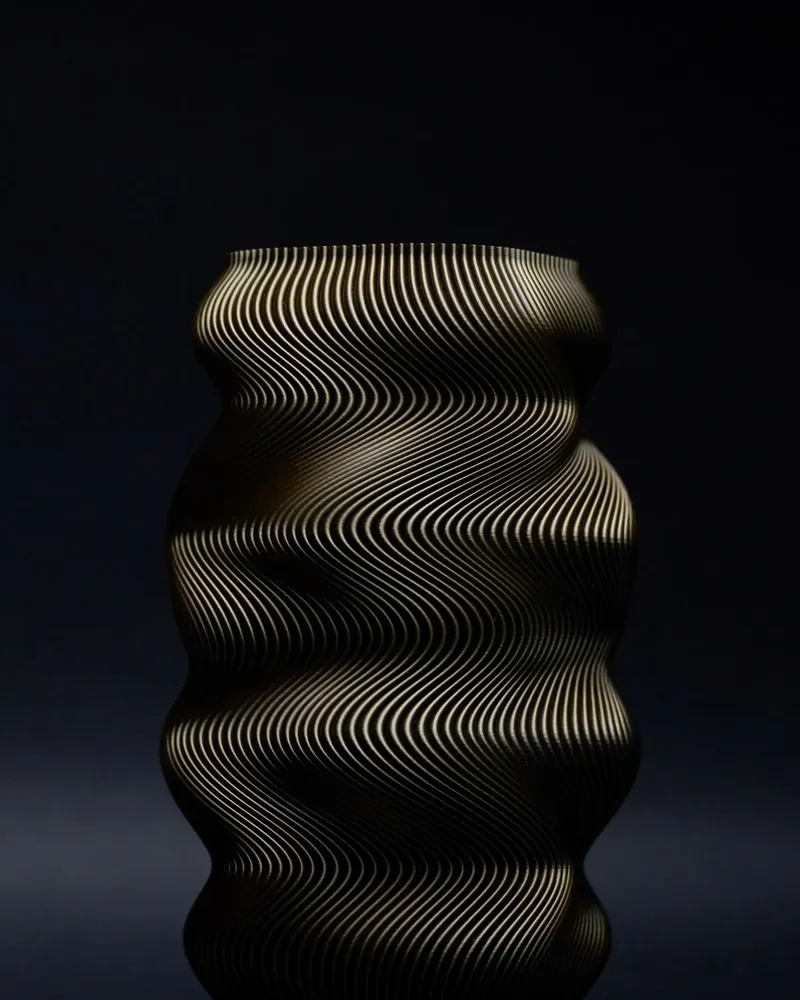 Vases - Moiré Vase - Tamarind - SHEYN