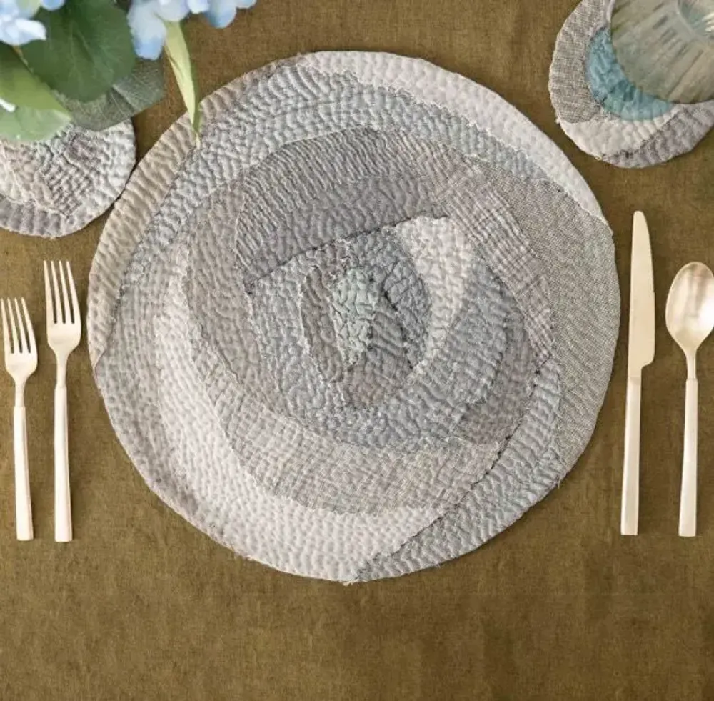 Table linen - Rose Fray Patch Placemats - MAISON MIEKO