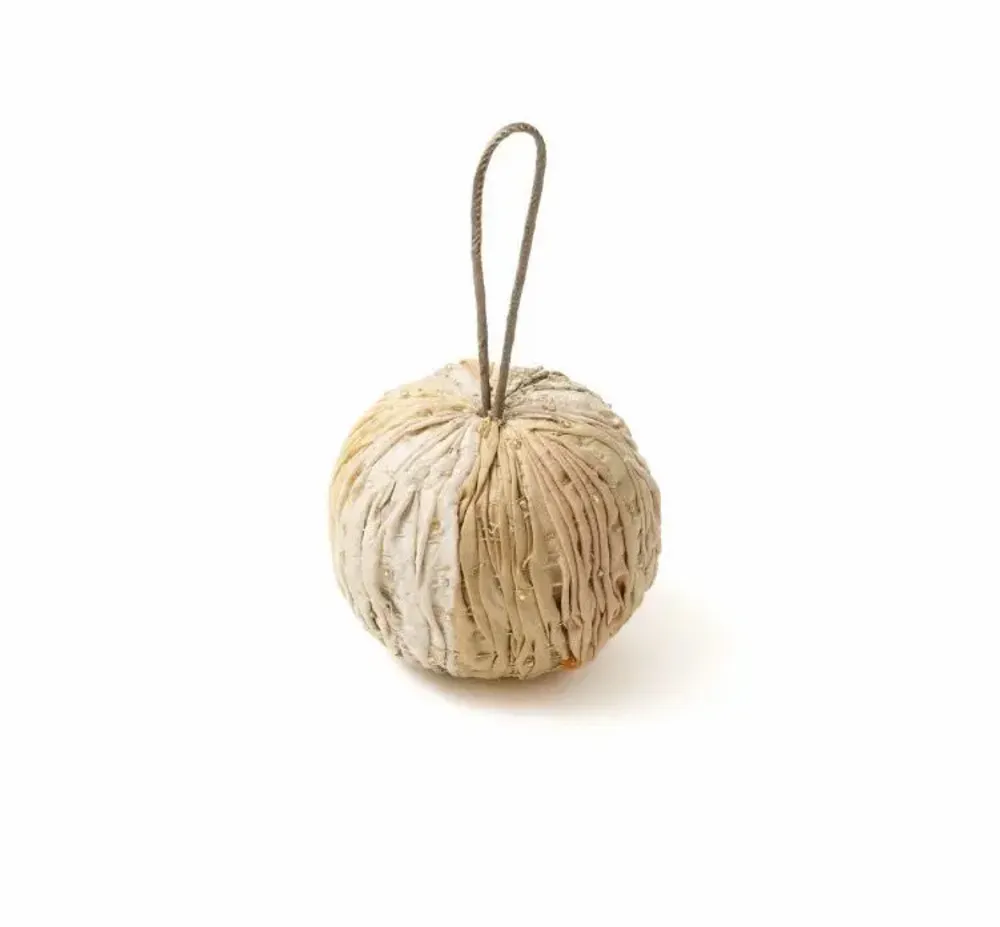 Christmas garlands and baubles - Christmas Ornament - MAISON MIEKO
