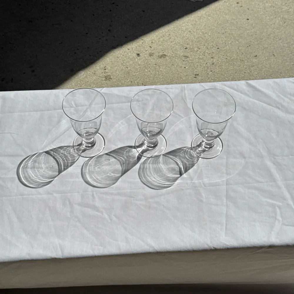 Glass - Set of 3 vintage clear glass stemware H14 D10 - OFFICE OBJETS