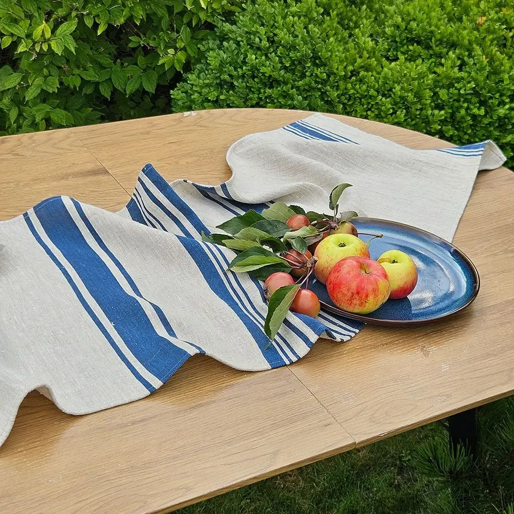 Nappes - Chemin de table en lin épais – Rayures de Liège bleues – 100 % lin - NORRAVILLA