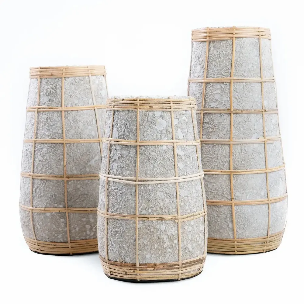 Vases - Le Vase Cutie - Gris Béton Naturel - M - BAZAR BIZAR LIVING