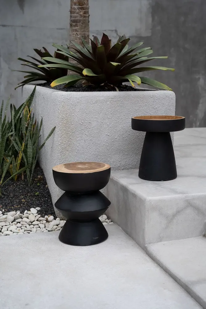 Tabourets - Le Tabouret Kulun - Noir Naturel - BAZAR BIZAR LIVING
