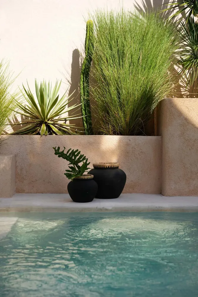 Vases - Le Vase Styly - Noir Naturel - L - BAZAR BIZAR LIVING