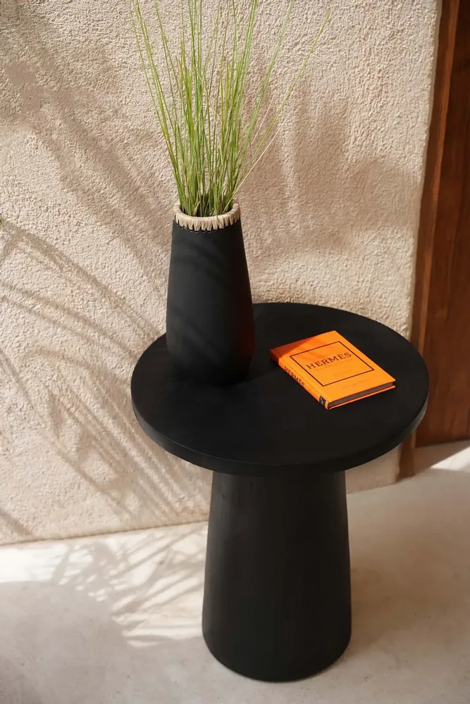 Autres tables  - La Table d’Appoint Timber Conic - Noir - 50 - BAZAR BIZAR LIVING