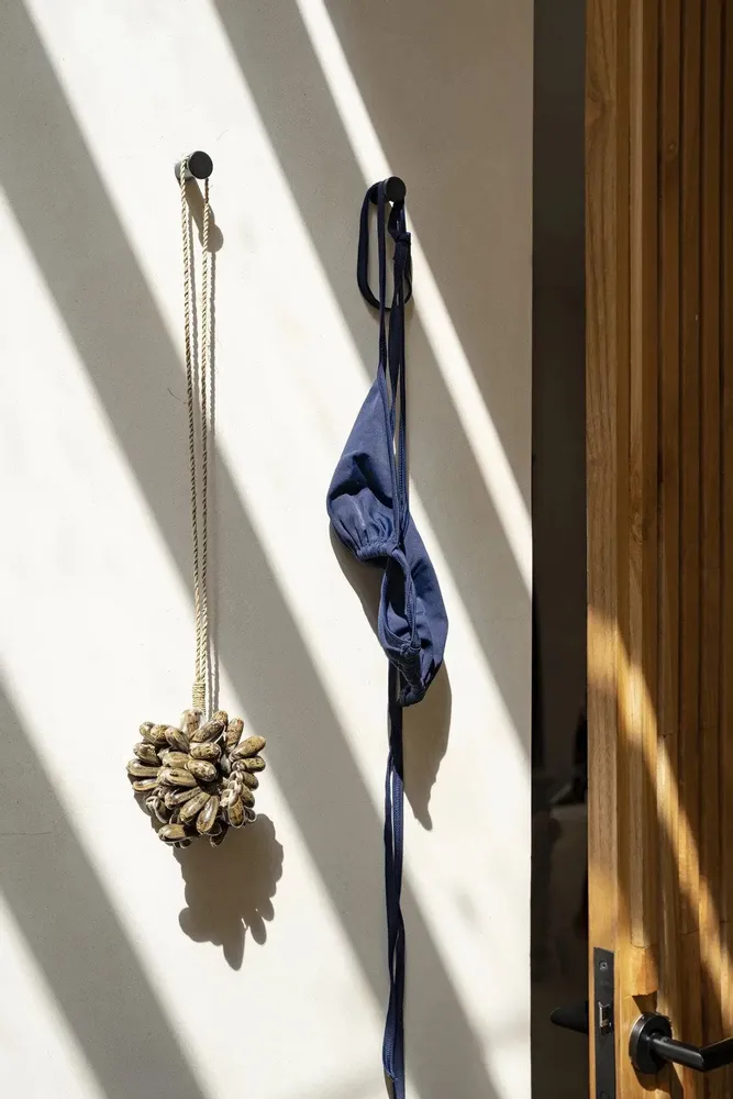 Decorative objects - The Brown Cowrie Shell Tassel - BAZAR BIZAR LIVING