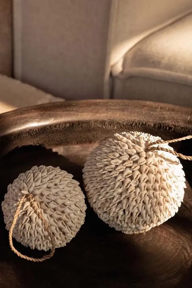 Decorative objects - The Bubble Shell Ball - White - L - BAZAR BIZAR LIVING