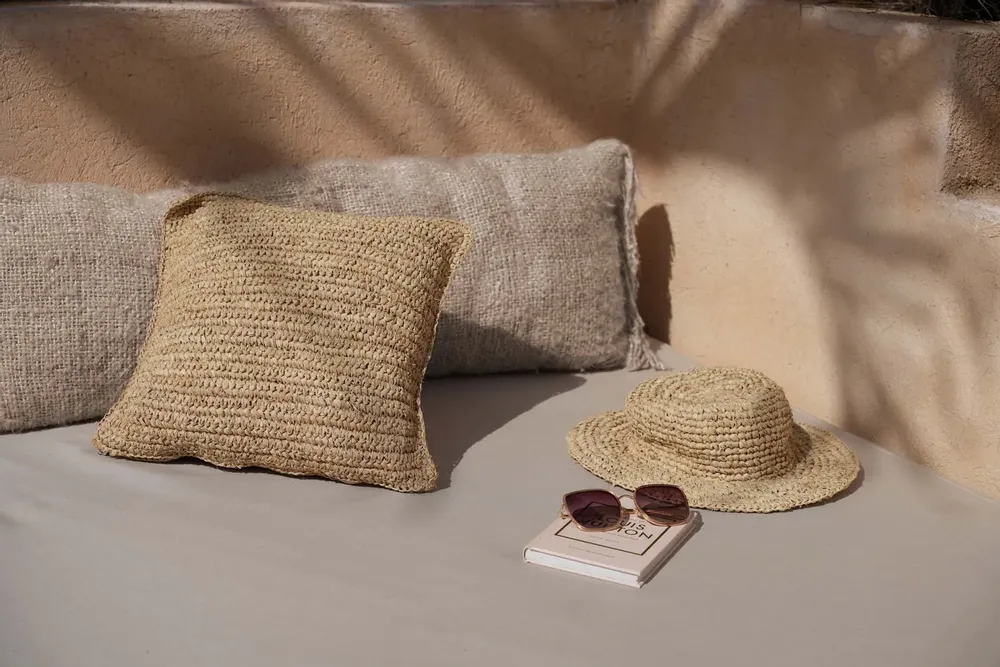 Coussins - La Housse De Coussin Raffia Flores Carrée - Naturel - 40x40 - BAZAR BIZAR LIVING