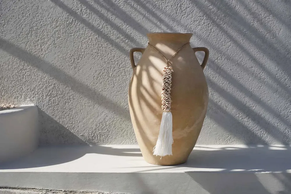 Decorative objects - The Cowrie & Cotton Tassel - Natural - BAZAR BIZAR LIVING