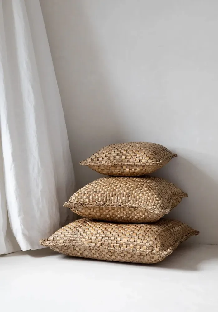 Coussins - Le Coussin En Jacinthe D’Eau - 40x40 - BAZAR BIZAR LIVING