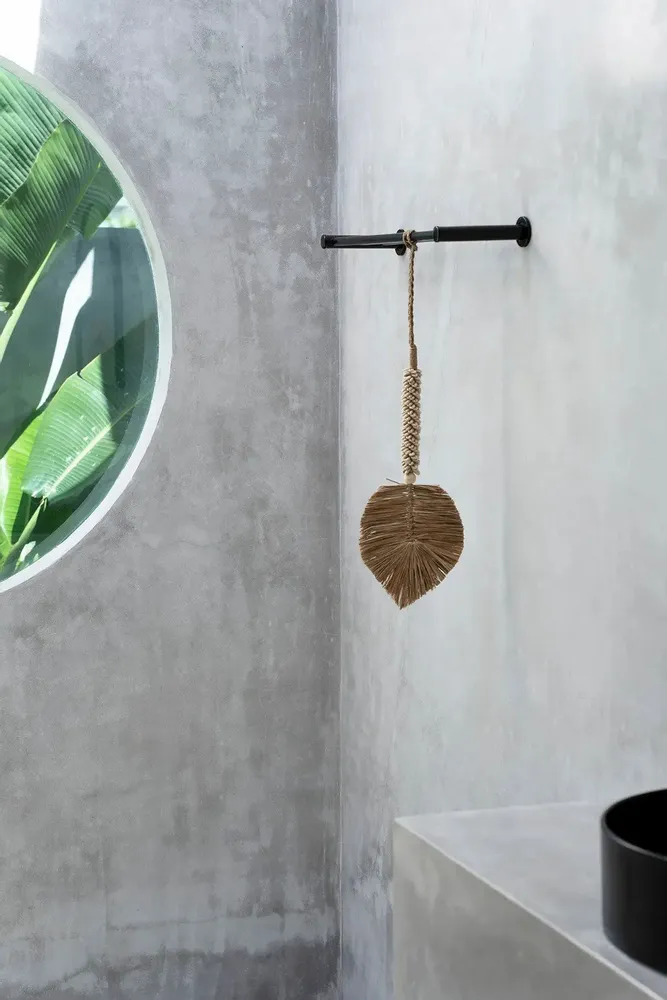 Decorative objects - The Raffia Shell Tassel - Cream Natural - BAZAR BIZAR LIVING