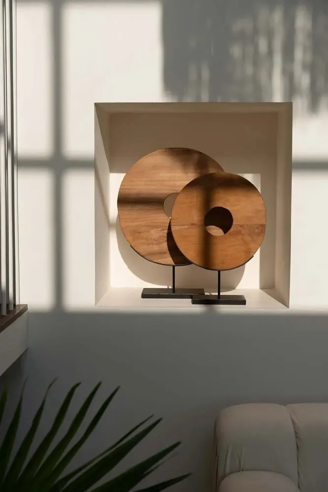 Sculptures, statuettes and miniatures - The Teak Disc on Stand - L - BAZAR BIZAR LIVING