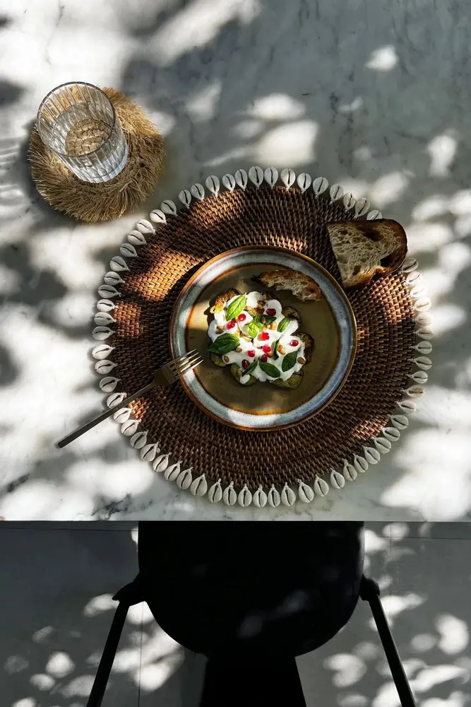 Placemats - The Colonial Shell Placemat - Natural Brown - BAZAR BIZAR LIVING