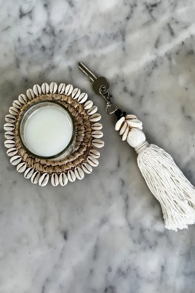 Objets de décoration - Le Porte-Clés Cowrie - Blanc - BAZAR BIZAR LIVING