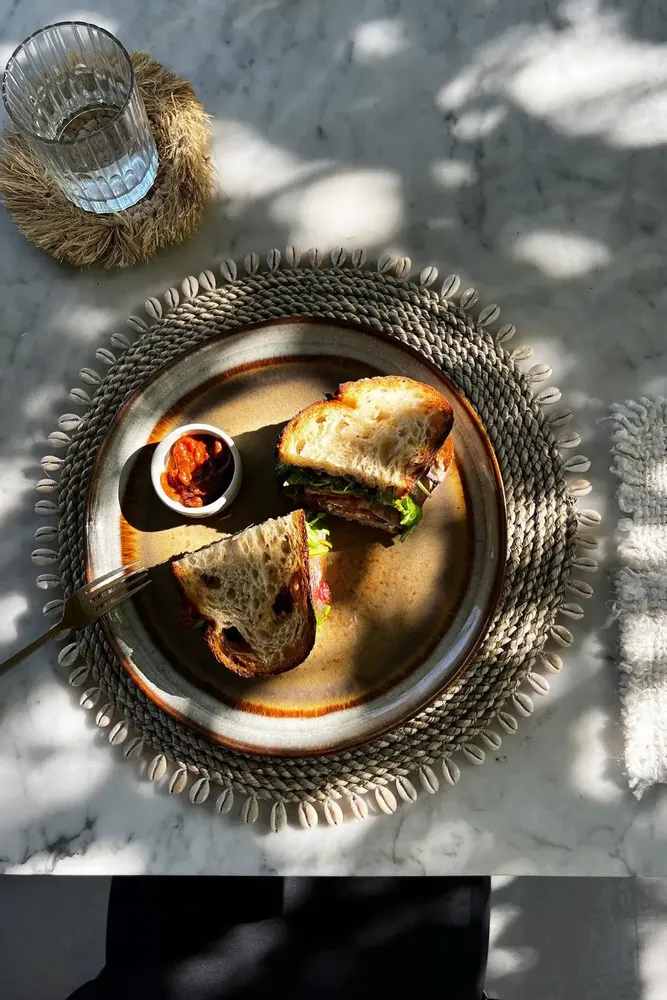 Placemats - The Seagrass Shell Placemat - Natural - BAZAR BIZAR LIVING