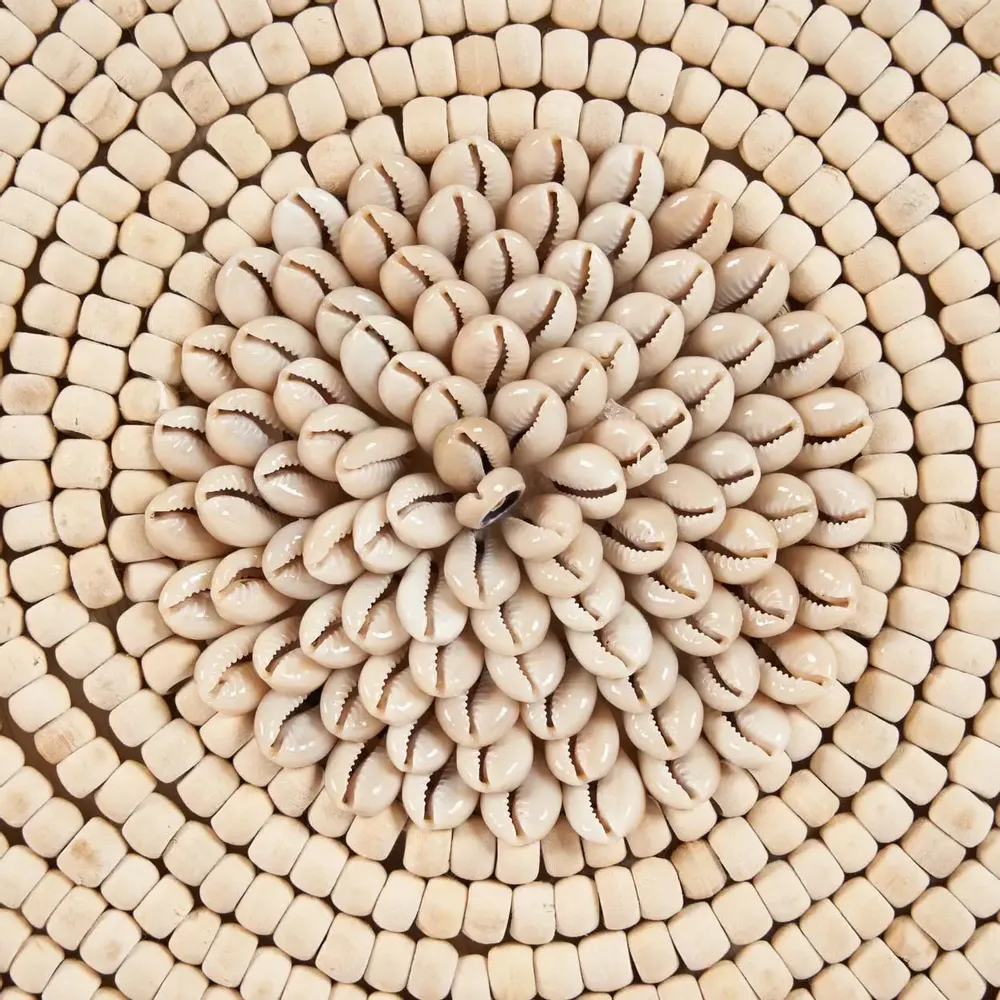 Sculptures, statuettes and miniatures - The Shell Martinique on Stand - Natural White - BAZAR BIZAR LIVING