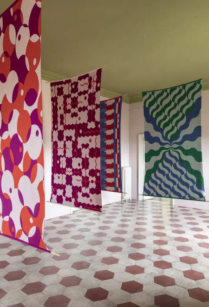 Throw blankets - Trip 4 by Serena Confalonieri - LANIFICIO  LEO - SINCE 1873