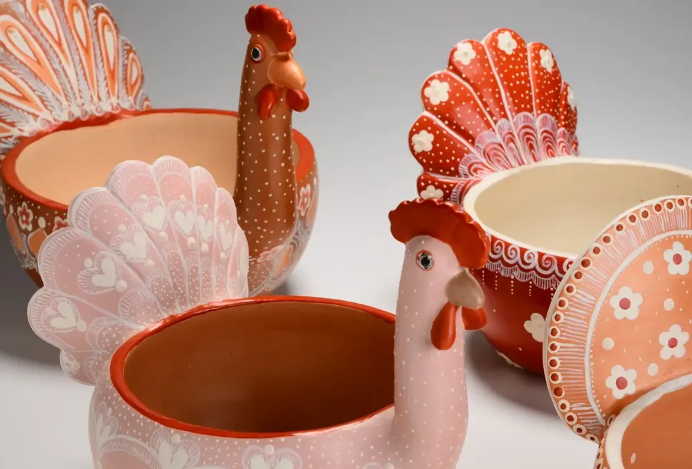 Decorative objects - Ceramic figurative scupltures - VALE DO JEQUITINHONHA