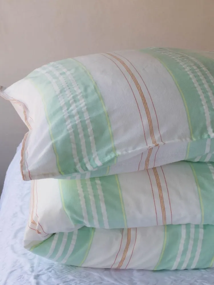 Lits - housse de couette rayée - blanc et vert frais - OTTOMANIA