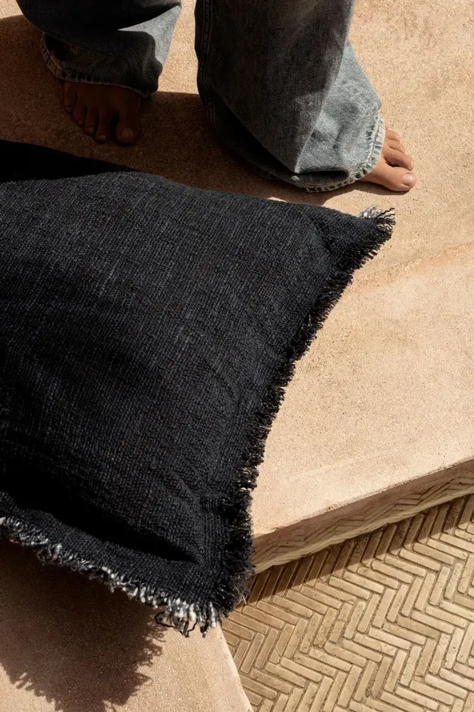 Coussins - La Housse de Coussin Azure Fringe - Bleu Indien - BAZAR BIZAR LIVING