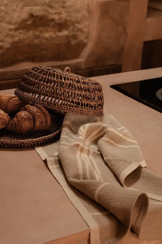 Platter and bowls - The Rattan Food Cover - Natural Brown - L - BAZAR BIZAR LIVING