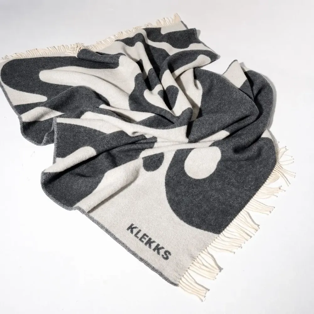 Plaids - Plaid en laine noir et blanc — KLEKKS NO. 8 - KLEKKS