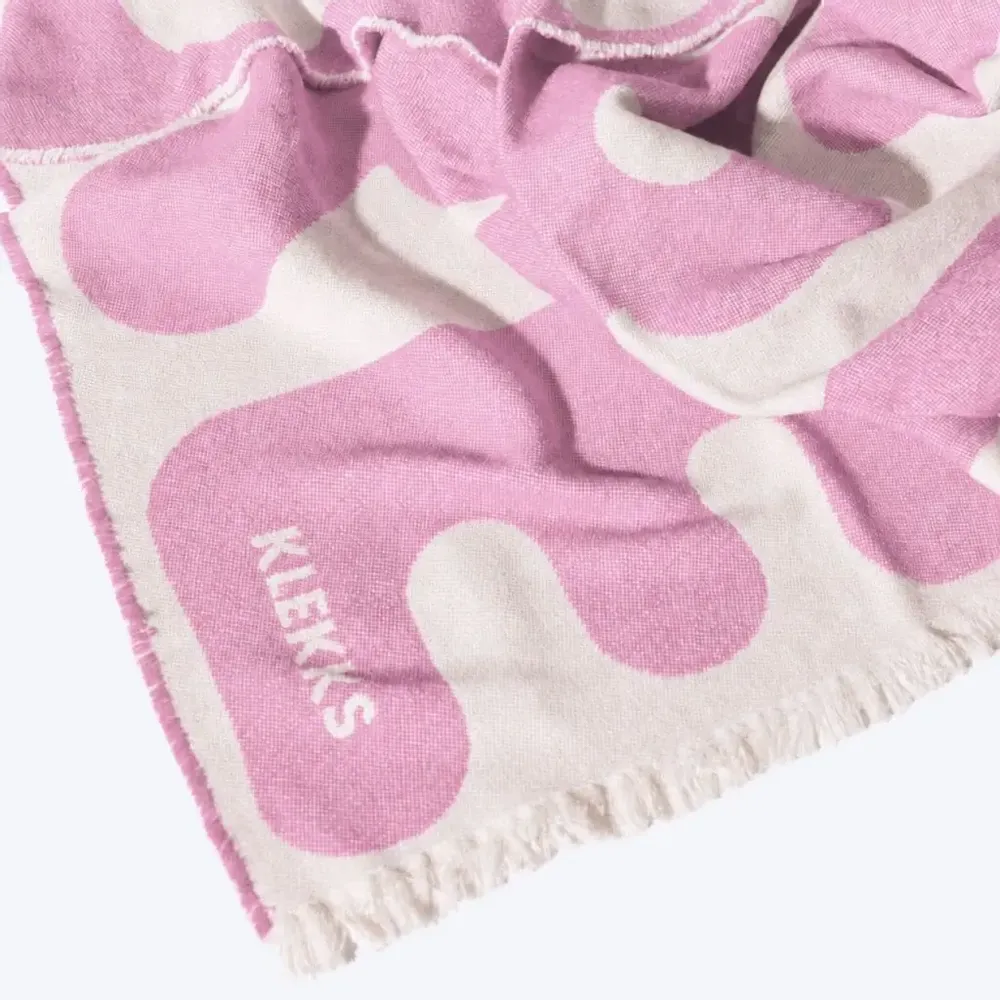 Throw blankets - Cotton Throw Blanket in Pink – KLEKKS NO. 11 - KLEKKS