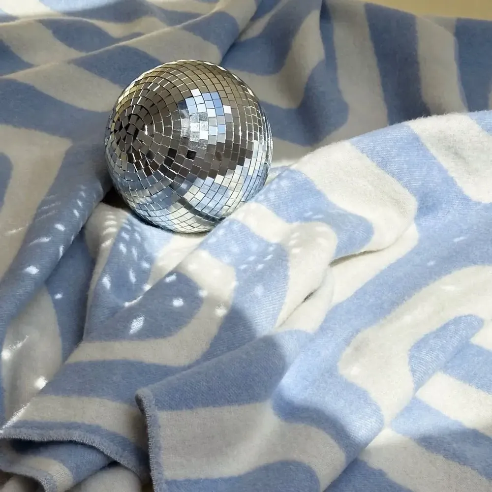 Plaids - Plaid en coton bleu clair et blanc — KLEKKS NO. 34 - KLEKKS