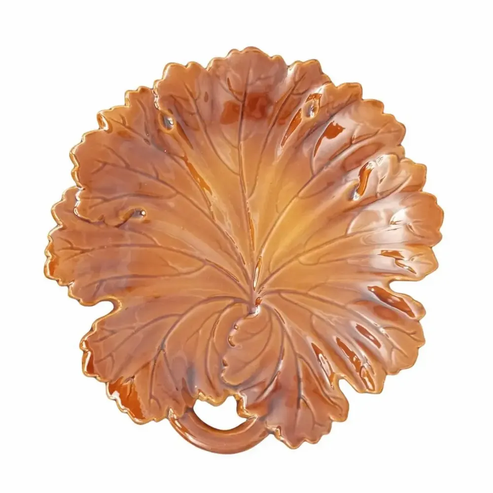 Everyday plates - Feuille de vigne plate - BOURG-JOLY MALICORNE