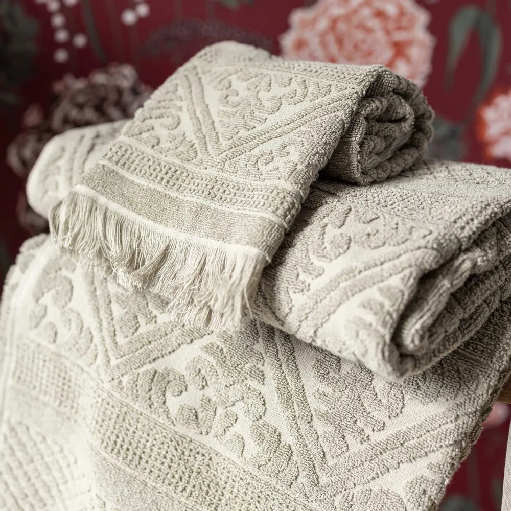 Other bath linens - Zoe Guest Towel Tilleul 30 X 50 - MAISON VIVARAISE - SDE VIVARAISE WINKLER