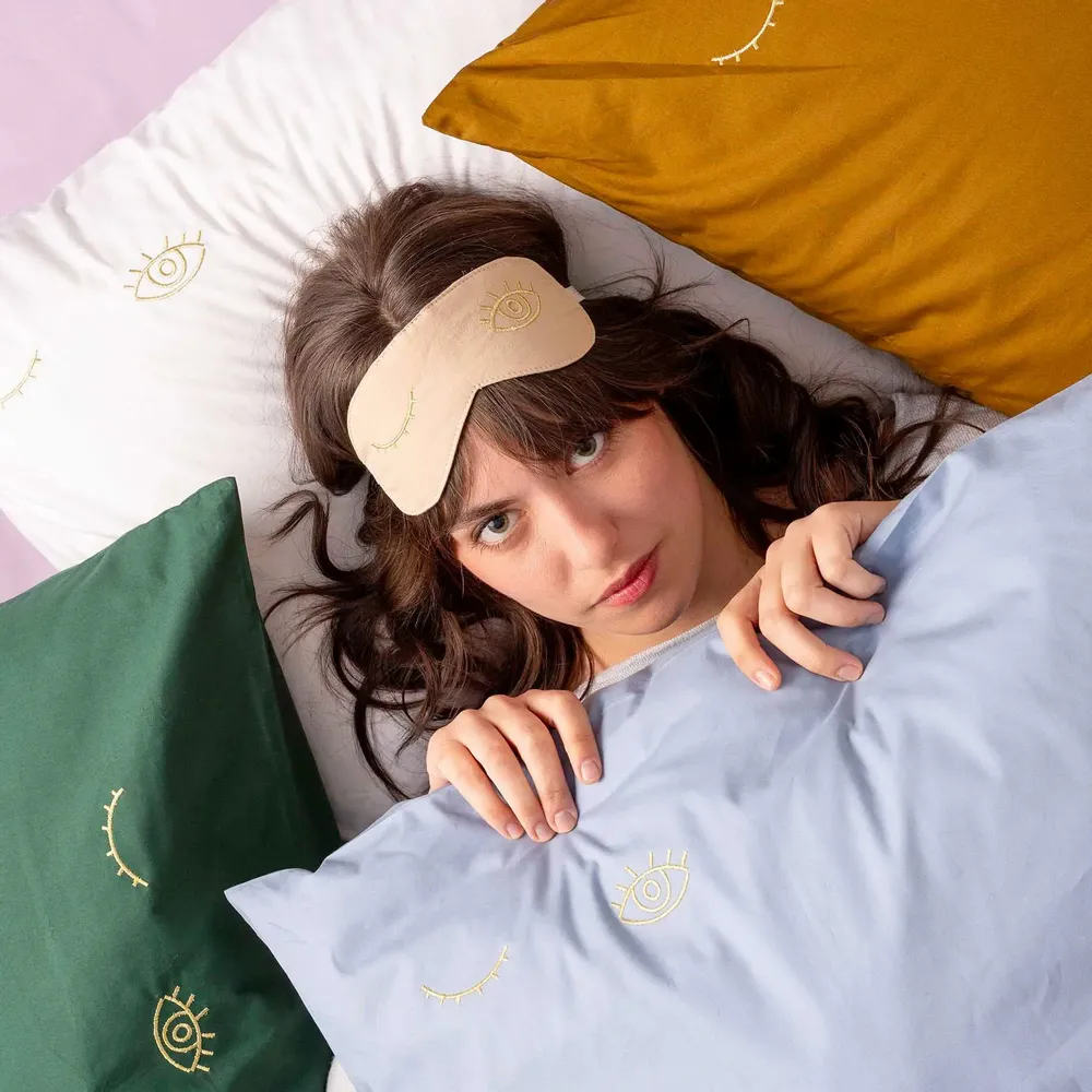 Linge de lit - Taie d'oreiller Eyes Bluetiful 65 x 65 - LA CERISE SUR LE GATEAU